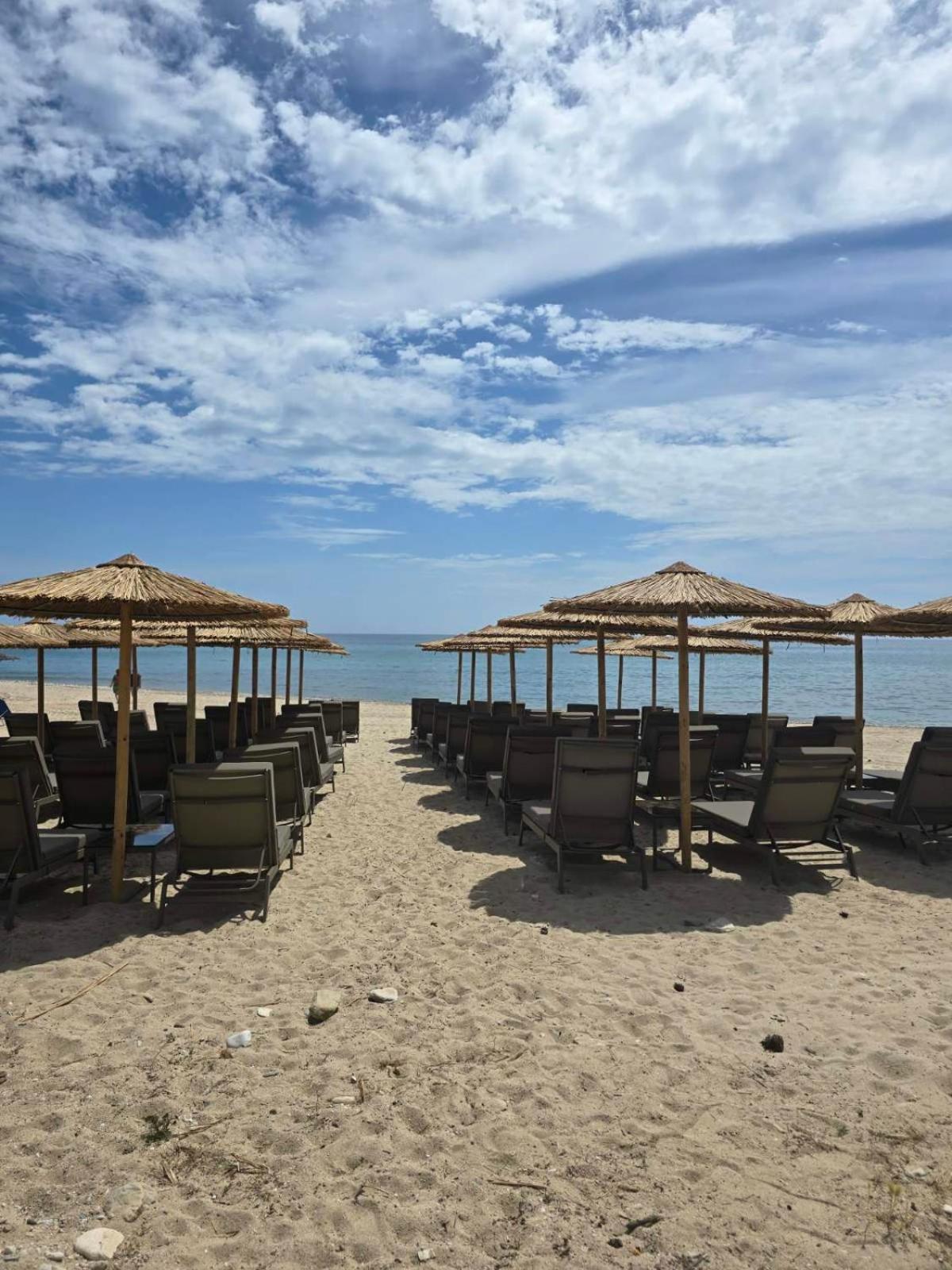 Anna Beach Suites リメナリア エクステリア 写真